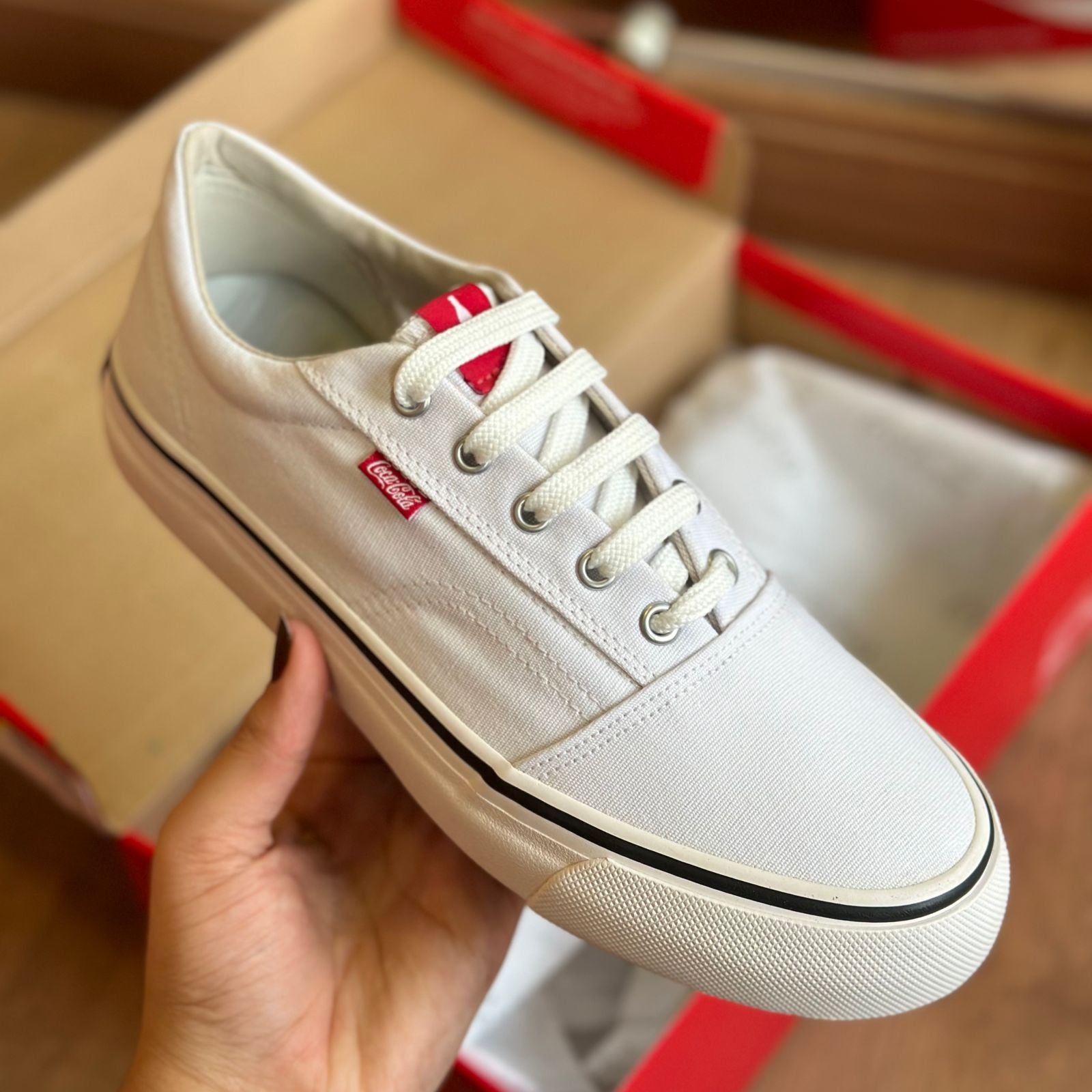 Tênis Coca-Cola Shoes Surplay Canvas CC2400