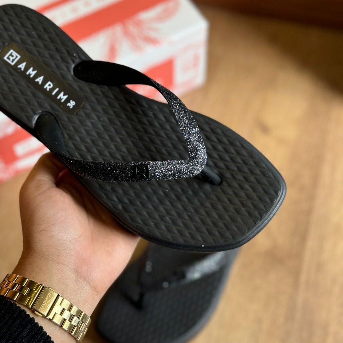 Chinelo de Dedo Ramarim Tiras em Glitter 248202