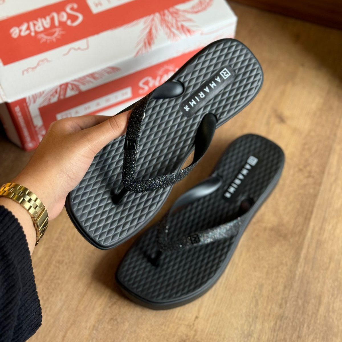 Chinelo de Dedo Ramarim Tiras em Glitter 248202